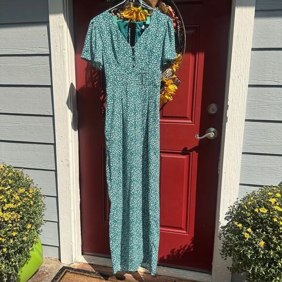 Blue Rain Boho Green Jumpsuit White Floral Print, Flutter Sleeves, XS, EUC - Picture 6 of 15